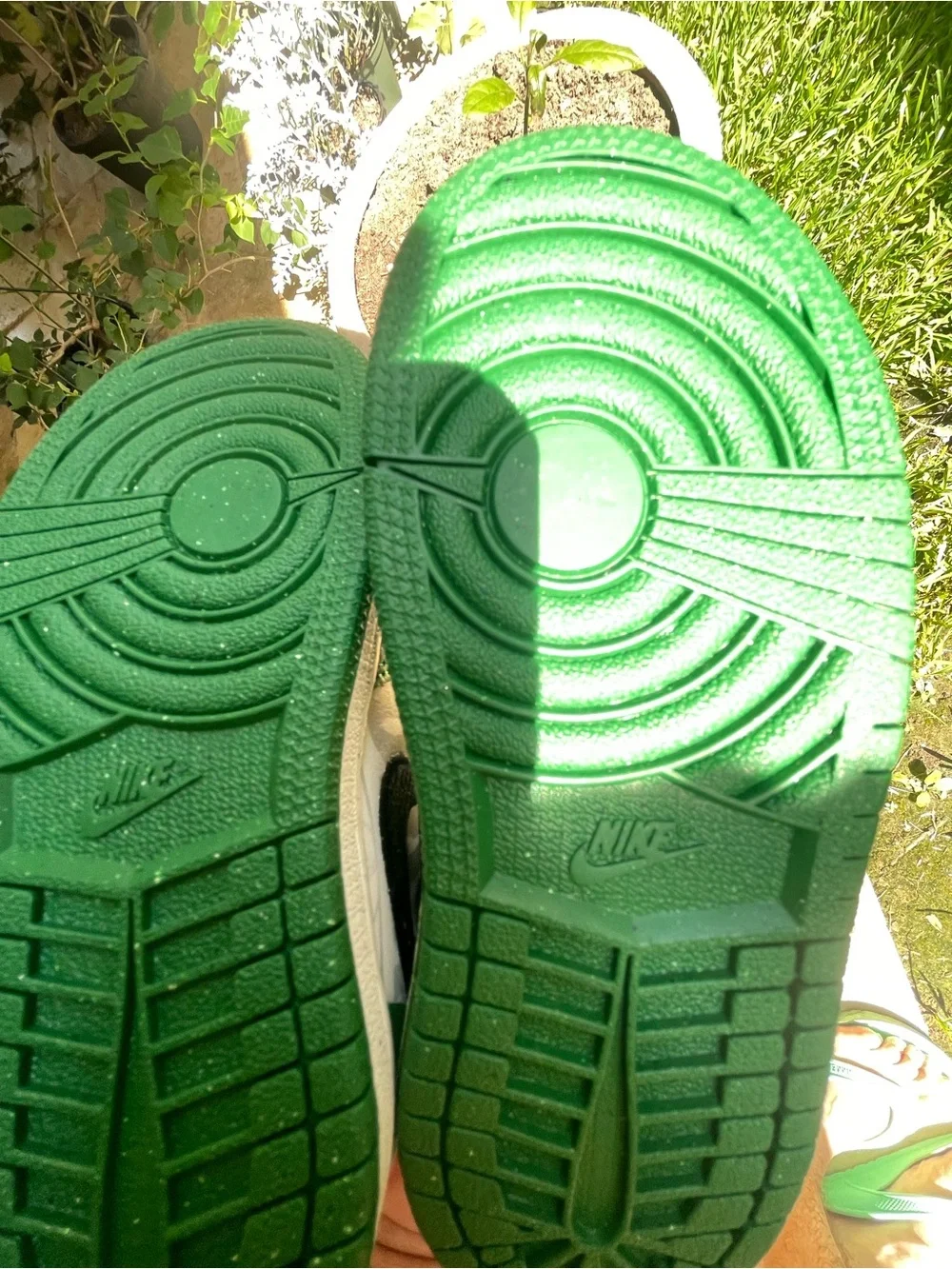New Jordan Air Jordan 1 Green White Black High Top Leather Sneakers Kids 10c